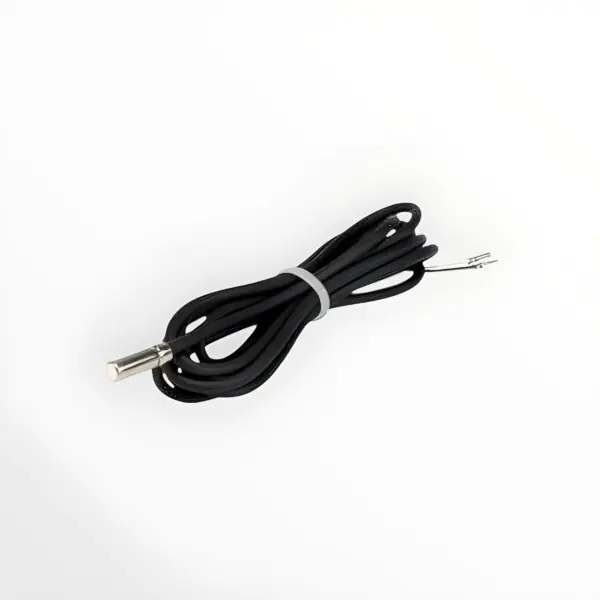 ID106640860465-0101_preview Danfoss Senzor temperature EKS 221 150 m 084N3200